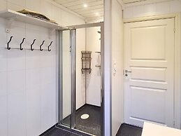 4 Star Holiday Home in Lonevag