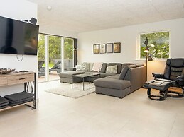 5 Star Holiday Home in Vemb
