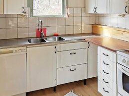 6 Person Holiday Home in Munso