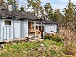6 Person Holiday Home in Munso