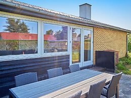 4 Star Holiday Home in Ronne