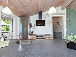 7 Person Holiday Home in Hojslev