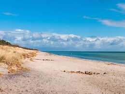 6 Person Holiday Home in Vaeggerlose