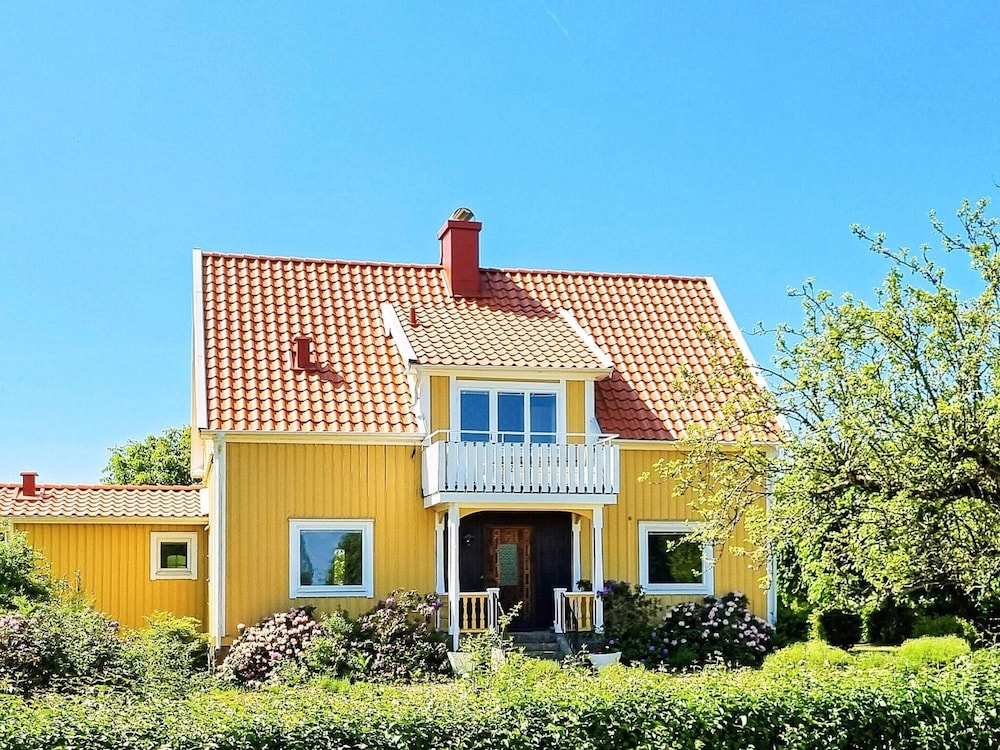 8 Person Holiday Home in Moheda
