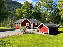 4 Person Holiday Home in Omastrand