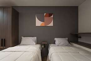 Cove Art Living