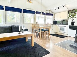 6 Person Holiday Home in Monsteras
