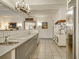 5 Star Holiday Home in Spottrup