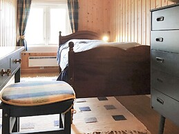 6 Person Holiday Home in Averoy