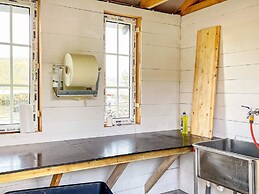 6 Person Holiday Home in Averoy