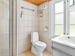 6 Person Holiday Home in Averoy