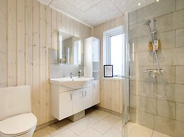 5 Star Holiday Home in Vaeggerlose