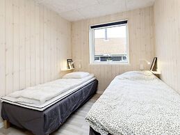 5 Star Holiday Home in Vaeggerlose