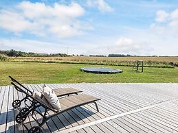 5 Star Holiday Home in Lokken