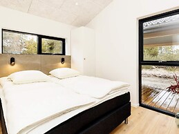 5 Star Holiday Home in Albaek