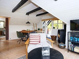 5 Person Holiday Home in Allingabro