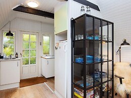 5 Person Holiday Home in Allingabro