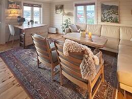 7 Person Holiday Home in Averoy
