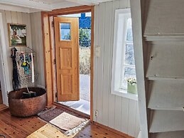 7 Person Holiday Home in Averoy