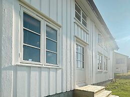 7 Person Holiday Home in Averoy