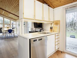 6 Person Holiday Home in Jerup