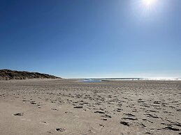 5 Star Holiday Home in Henne