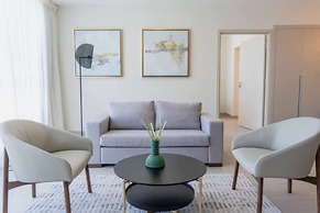 Arcadia Condo Suites
