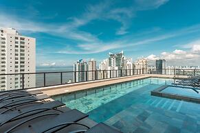 Arcadia Condo Suites