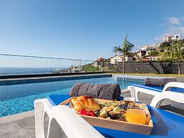 Villa Luxe by Atlantic Holiday