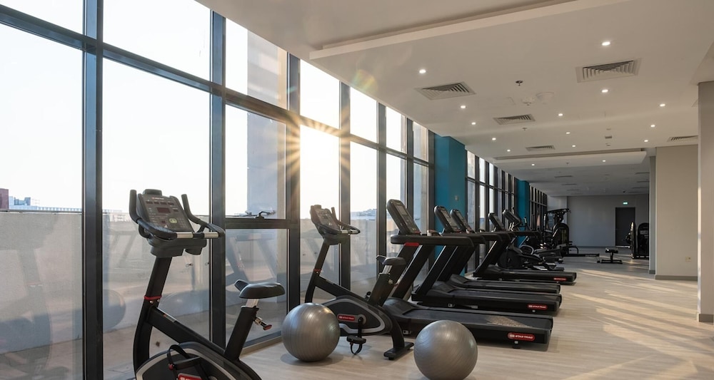 Large Balcony Studio 10mins From Dubai Mall