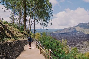 Alam Caldera Camp & Resto