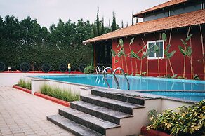 Poojaris Niranthara Kabini