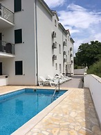 S&A Apartment