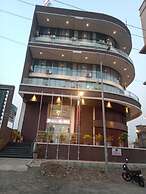 Hotel Sky Inn