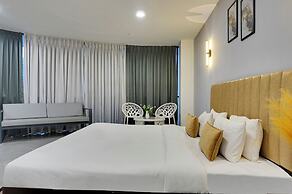 Hotel Sky Inn