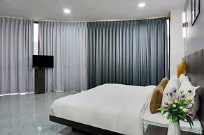 Hotel Sky Inn