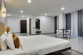 Hotel Sky Inn