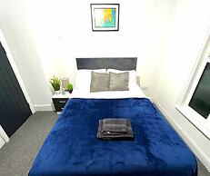 Chantry Suites by SA Stays
