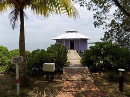 Mango Creek Resort