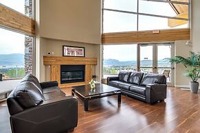 Top Floor Lake View Condo at Copper Sky