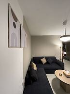 Stylish Luxe Apartment