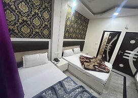 Hotel Mourya Deluxe