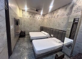Hotel Mourya Deluxe
