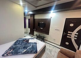 Hotel Mourya Deluxe