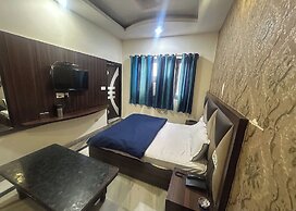 Hotel Mourya Deluxe