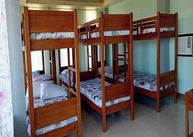 Awel Seashore Inn Baler