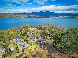 Herlihys on Huon - Cabin 1