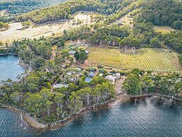 Herlihys on Huon - Cabin 2