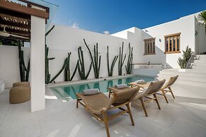 Villa Oasi 3 by Alfred in Bali