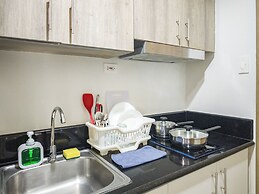 GemstoneBR in SMDC Coast Residences